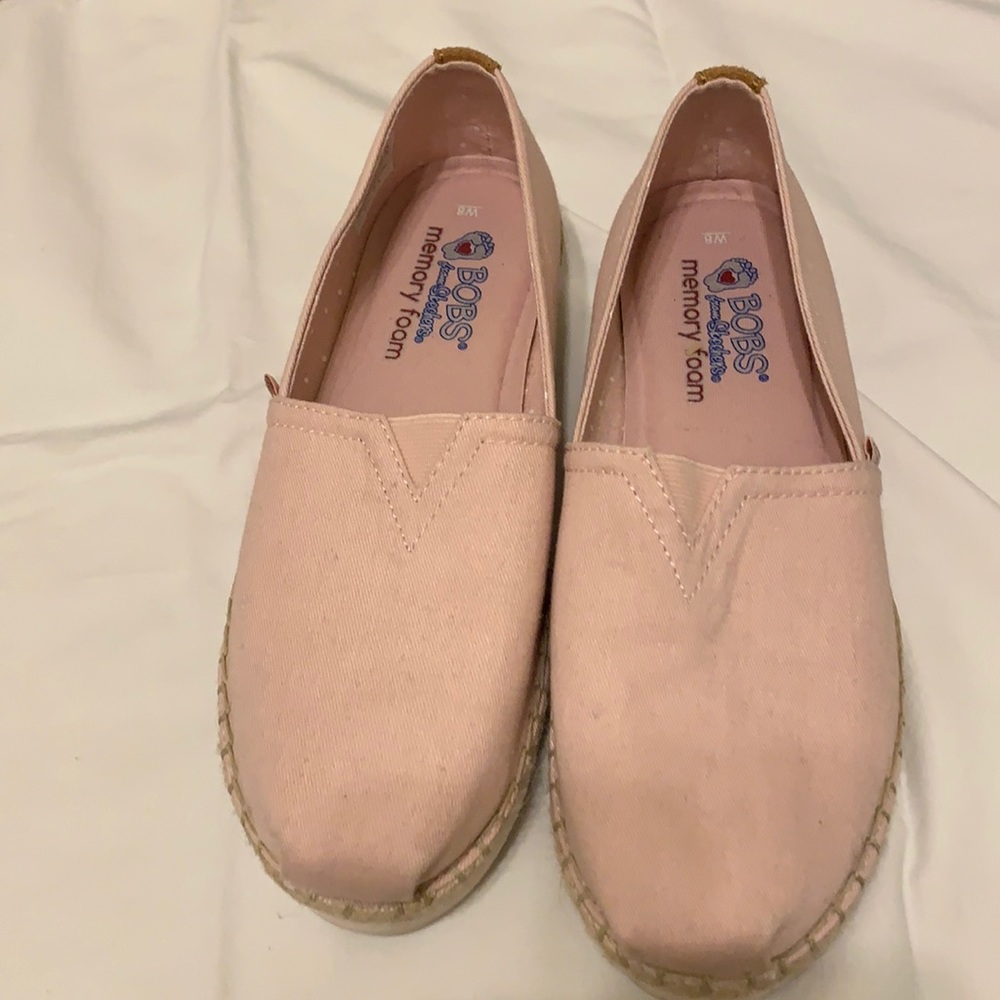 Bob’s size 8 pink
